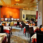 Arahova Inn Hotel Otel