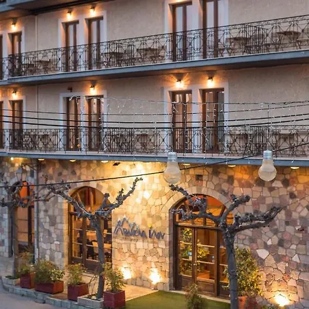 Arahova Inn Hotel אראחובה