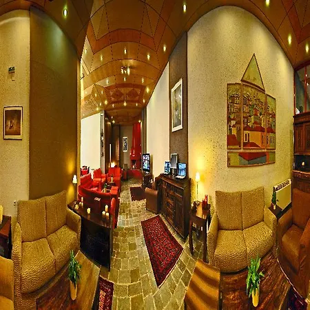 Ξενοδοχείο Arahova Inn Hotel Αράχωβα