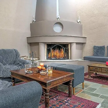 Hotel Arahova Inn&Conference 3*
