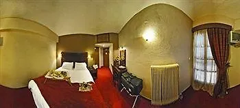 Hotel Arahova Inn&Conference 3*