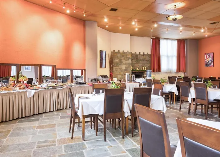 Arahova Inn Hotel Hotel