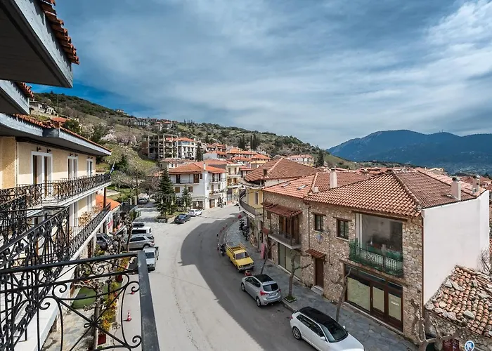 Arahova Inn Hotel Hotel